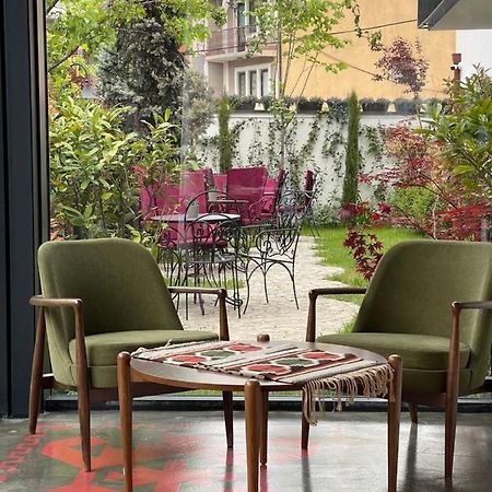 Etnomania Boutique Hotel Pristina Exterior photo