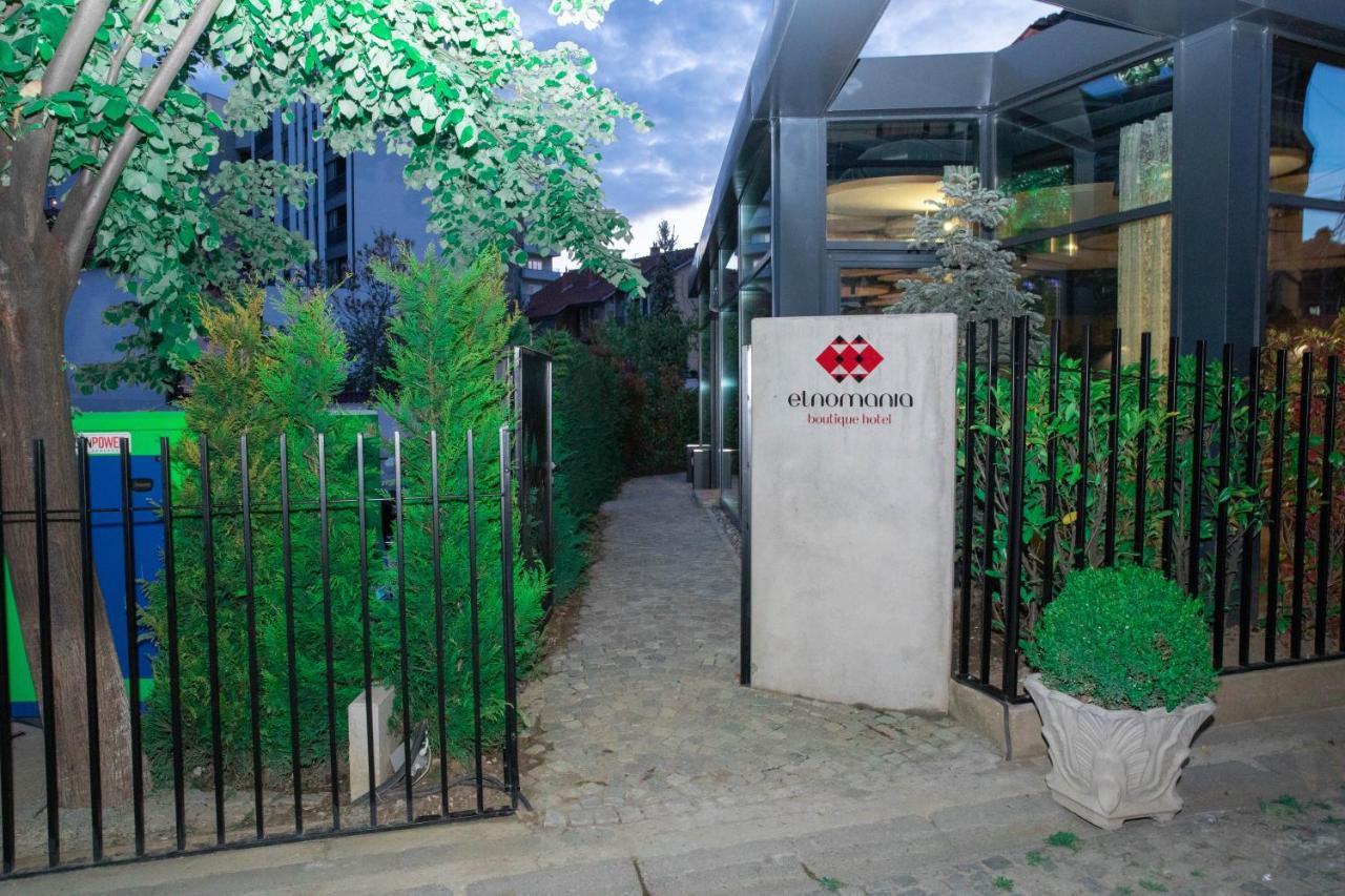 Etnomania Boutique Hotel Pristina Exterior photo
